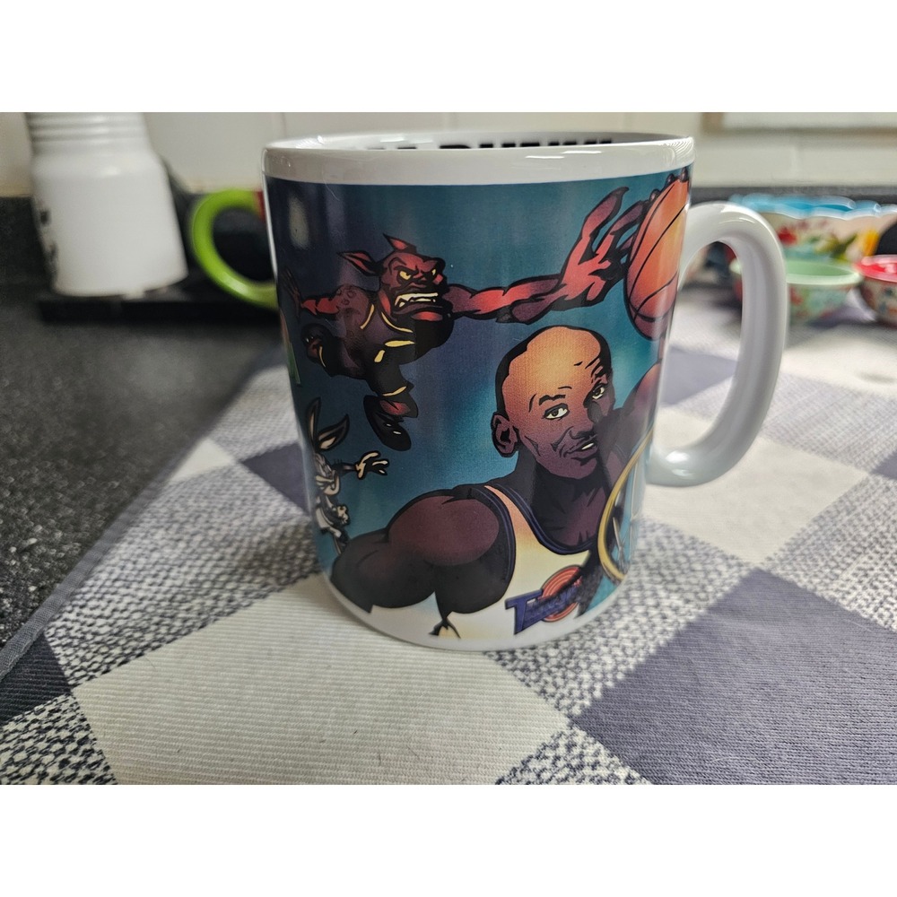 Vintage 1996 Space Jam Michael Jordan Warner Bros Studio Store Mug Slam Dunk